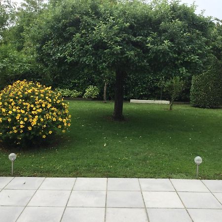 Le Hameau Du Moulin A Vent Hotel Saint-Avertin Eksteriør billede